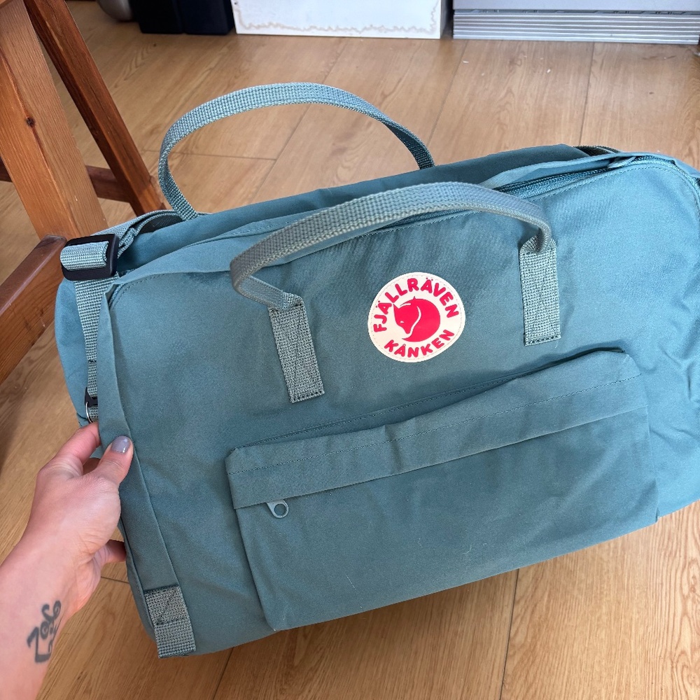 Fjallraven Weekender Bag Frost Green Brand New